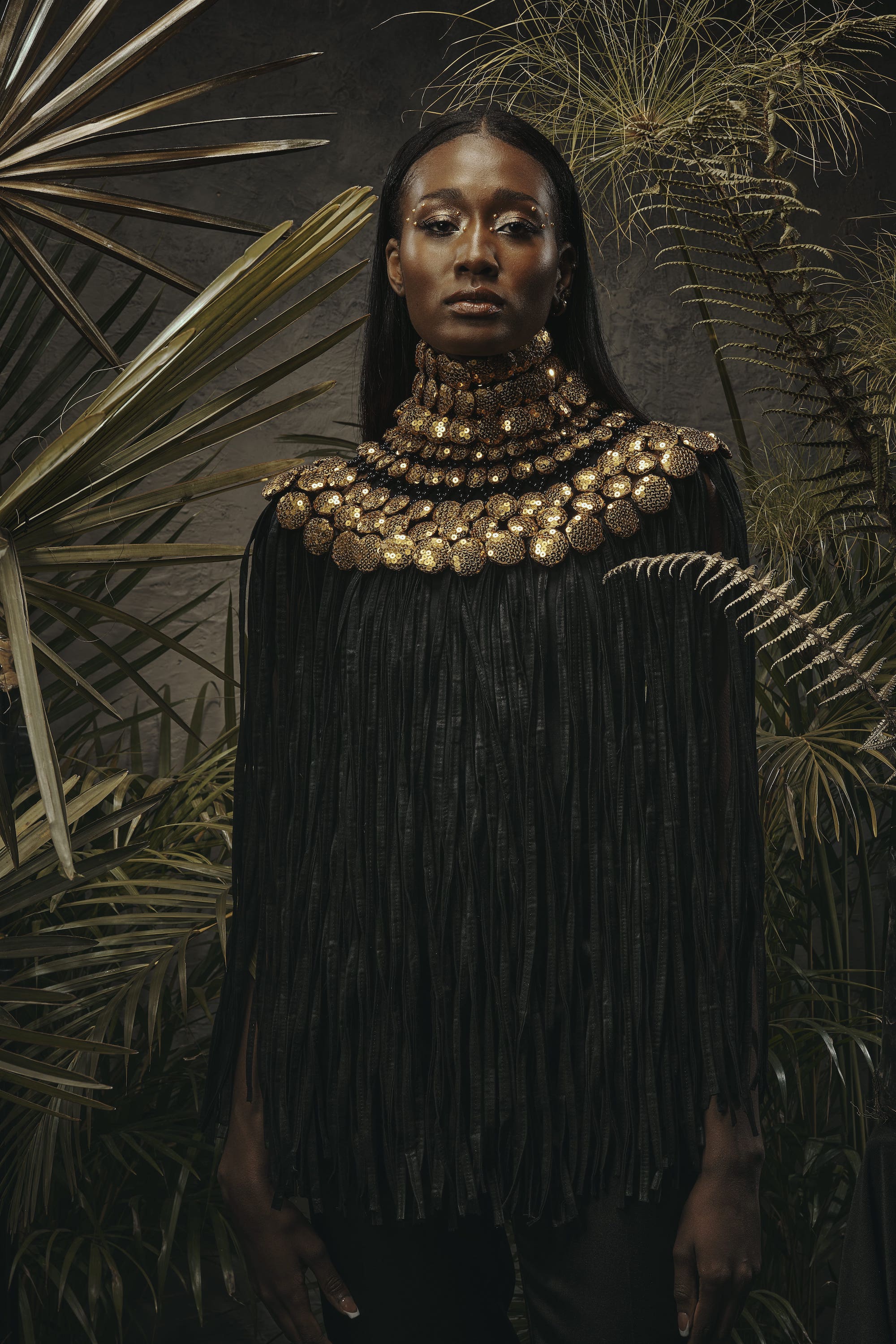The Golden Queen Neckpiece